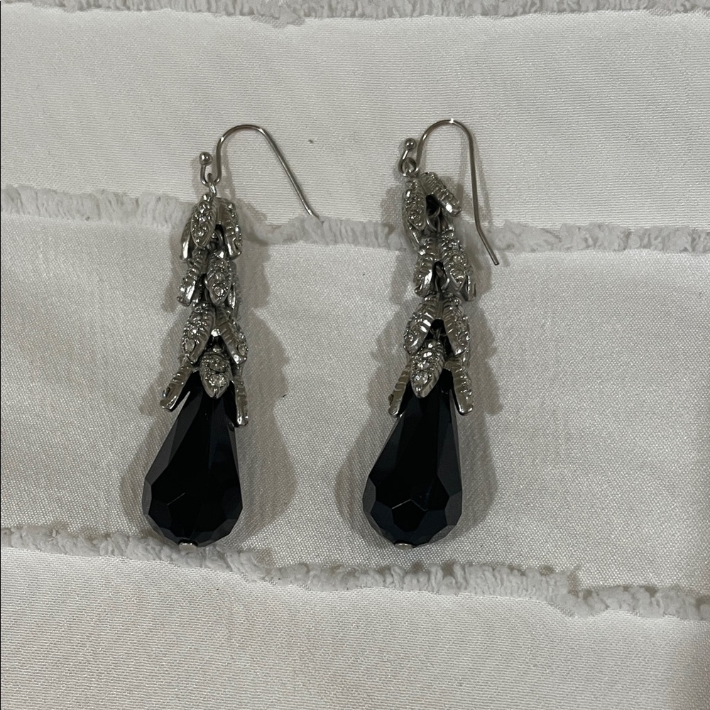 SOLD — Elegant Black and Silver Drop Earrings